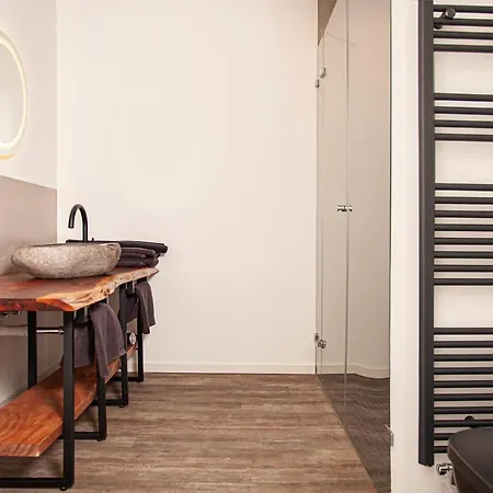 The Faces Apartment *