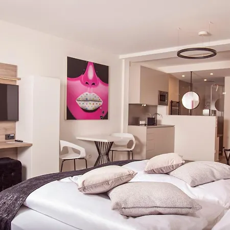 The Faces ベルリン