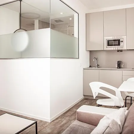 The Faces Апартаменты *