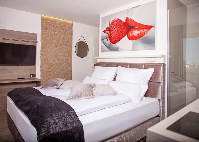 The Faces アパート