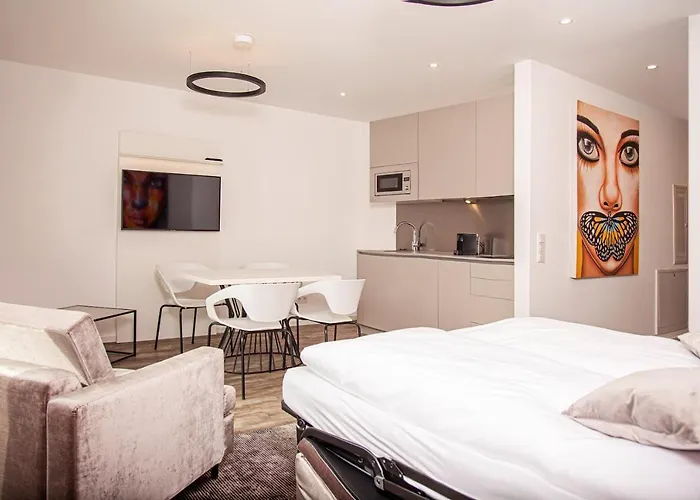 アパート The Faces *