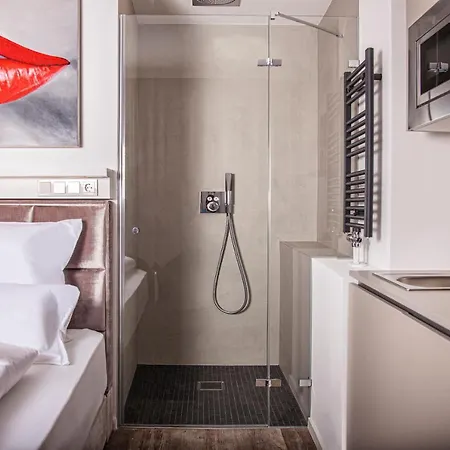 The Faces Apartman *