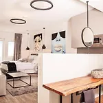 Apartment The Faces